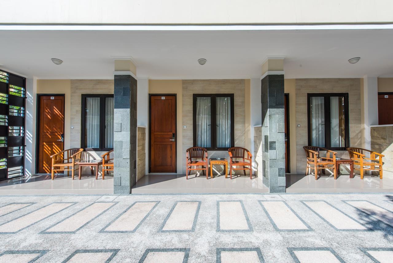 Hotel Wisma Djaja Syariah Bojonegoro Exterior photo